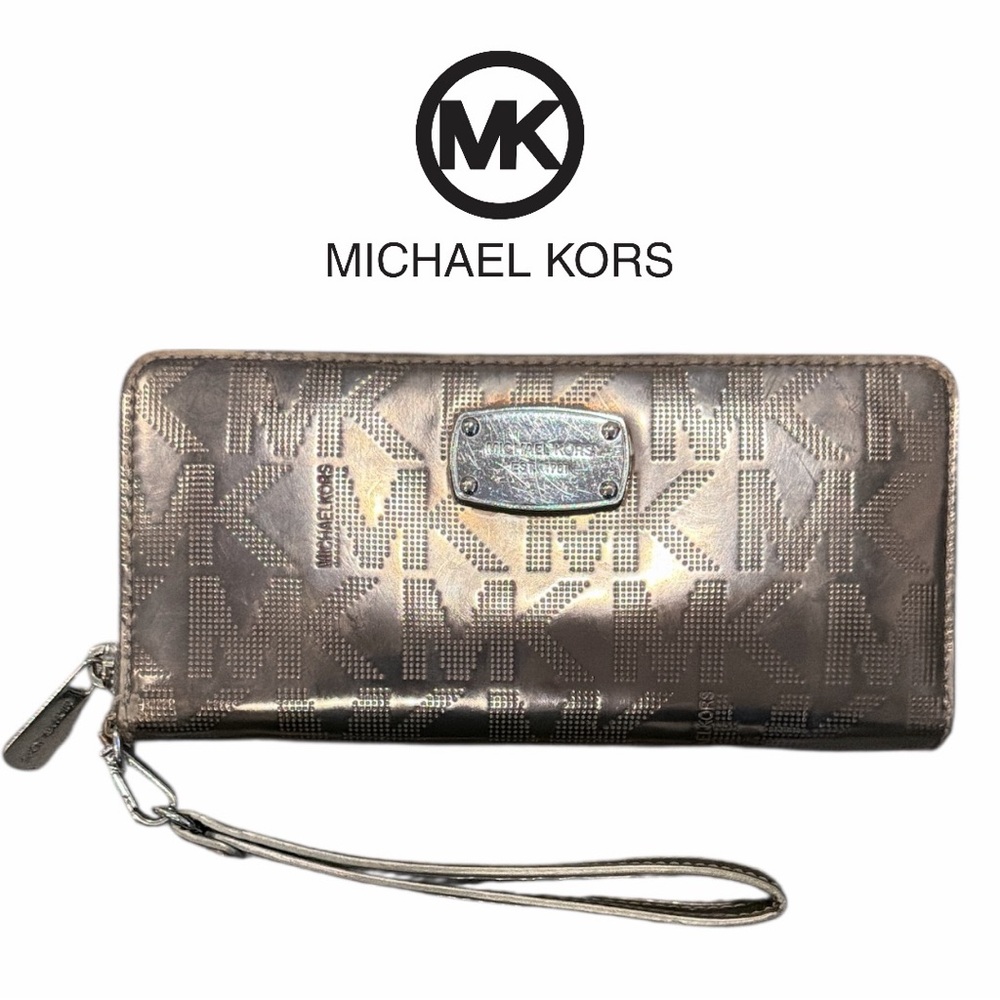 Michael Kors Metallic Zip Around‎ Wristlet Wallet